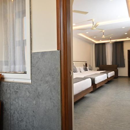 Bhatkal Hotel Shri Devi Comforts Inn מראה חיצוני תמונה
