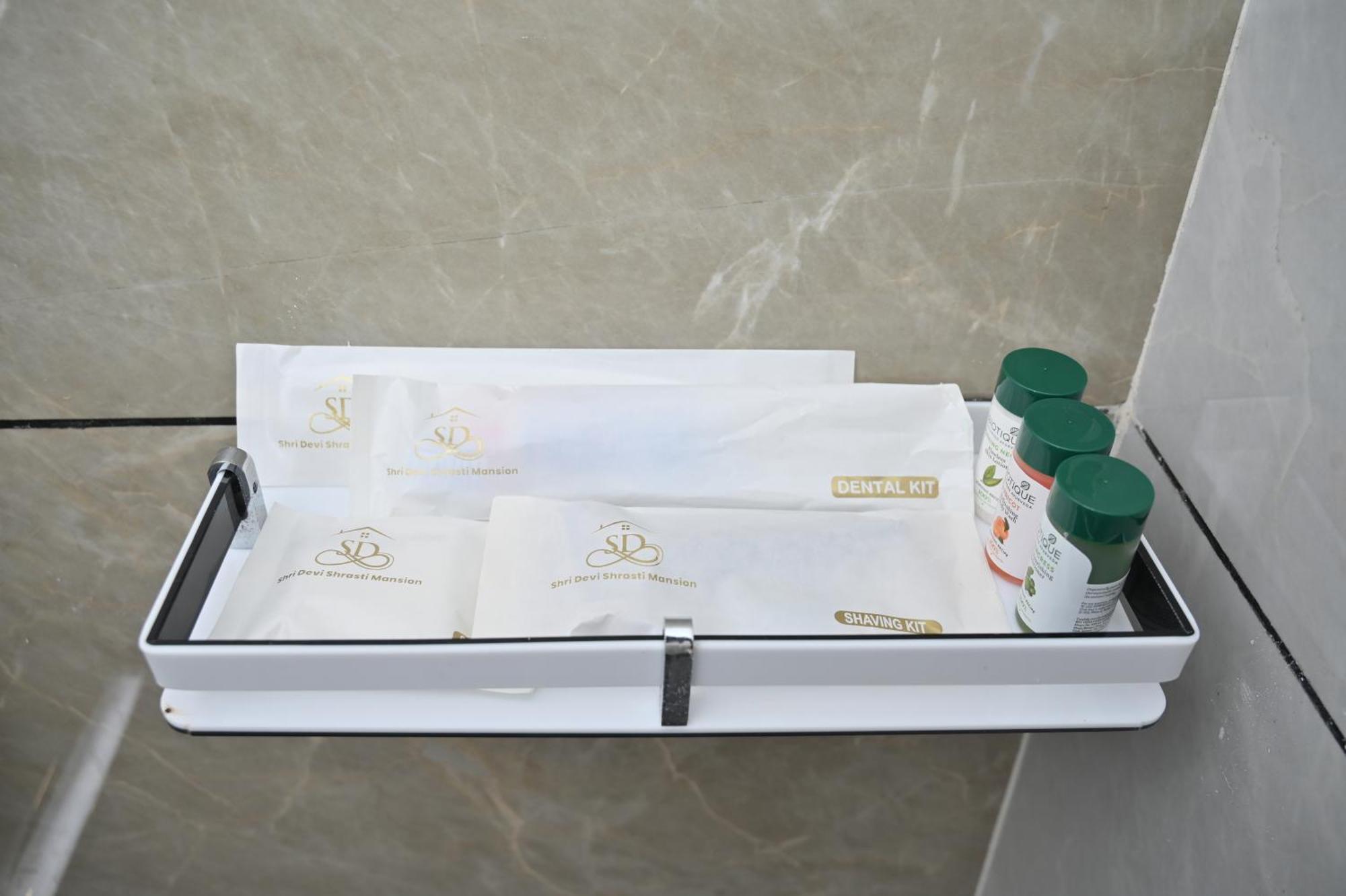 Bhatkal Hotel Shri Devi Comforts Inn מראה חיצוני תמונה